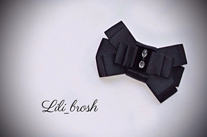 Lili_brosh